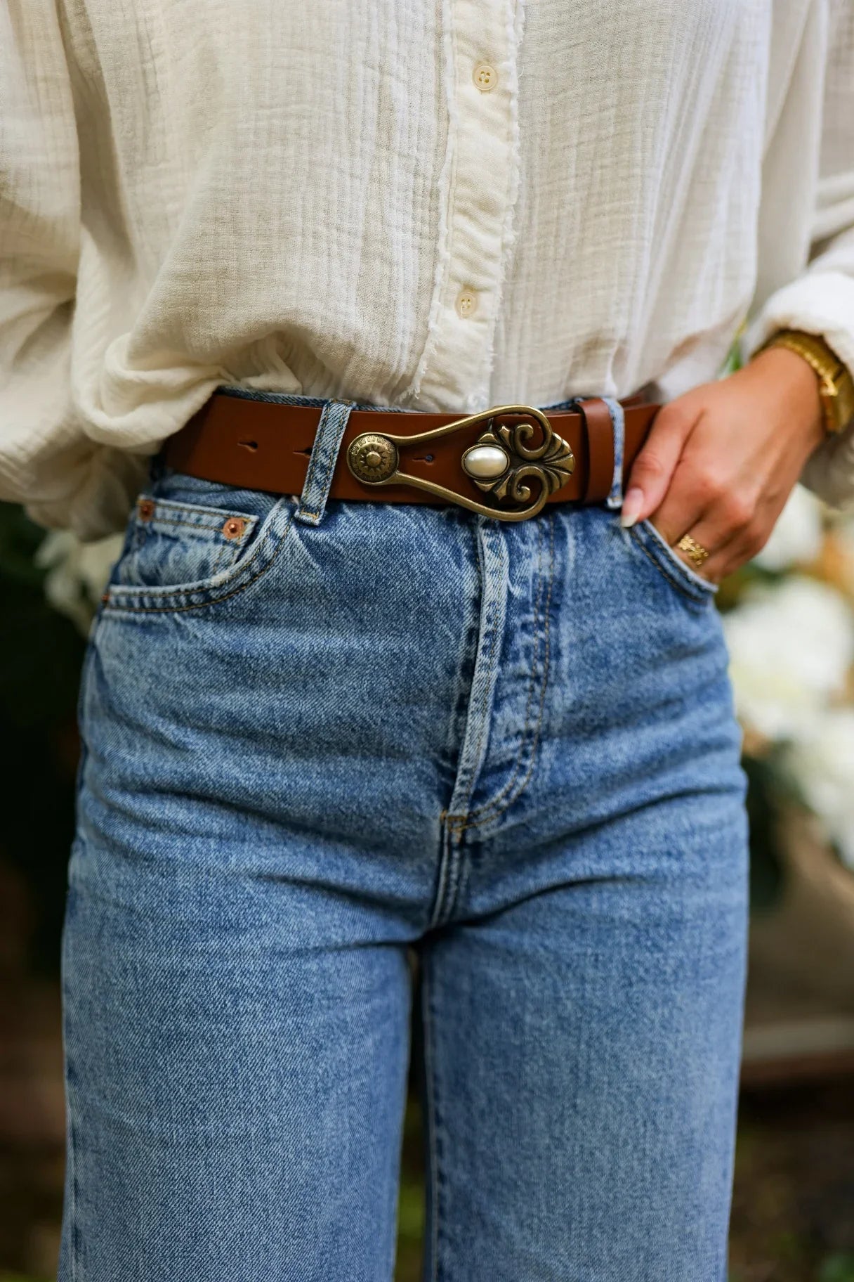 Ceinture en cuir et boucle ornée de motifs et perle - Nappa maroquinerie