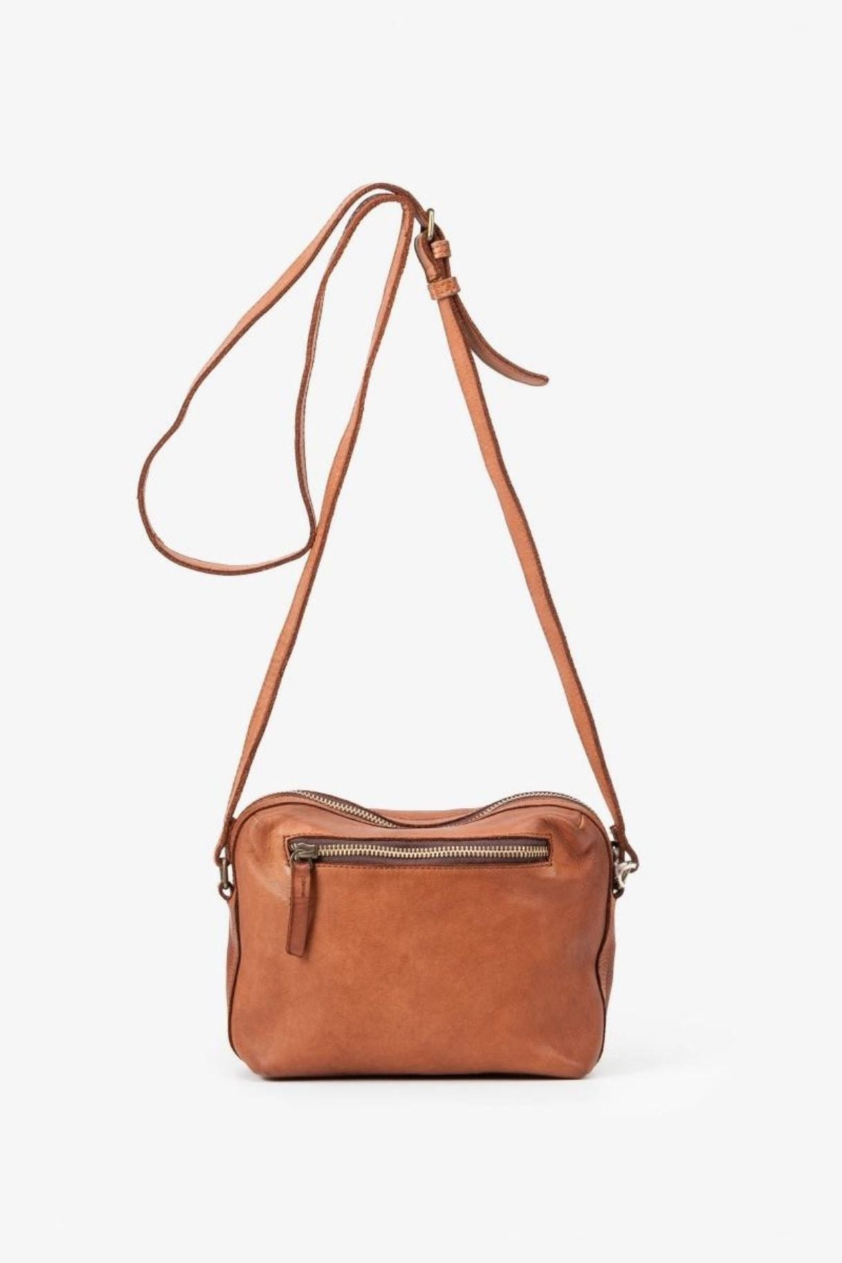 Petit sac en cuir boston biba BT20 couleur cuero marron photo produit vue de dos distribué par Nappa maroquinerie