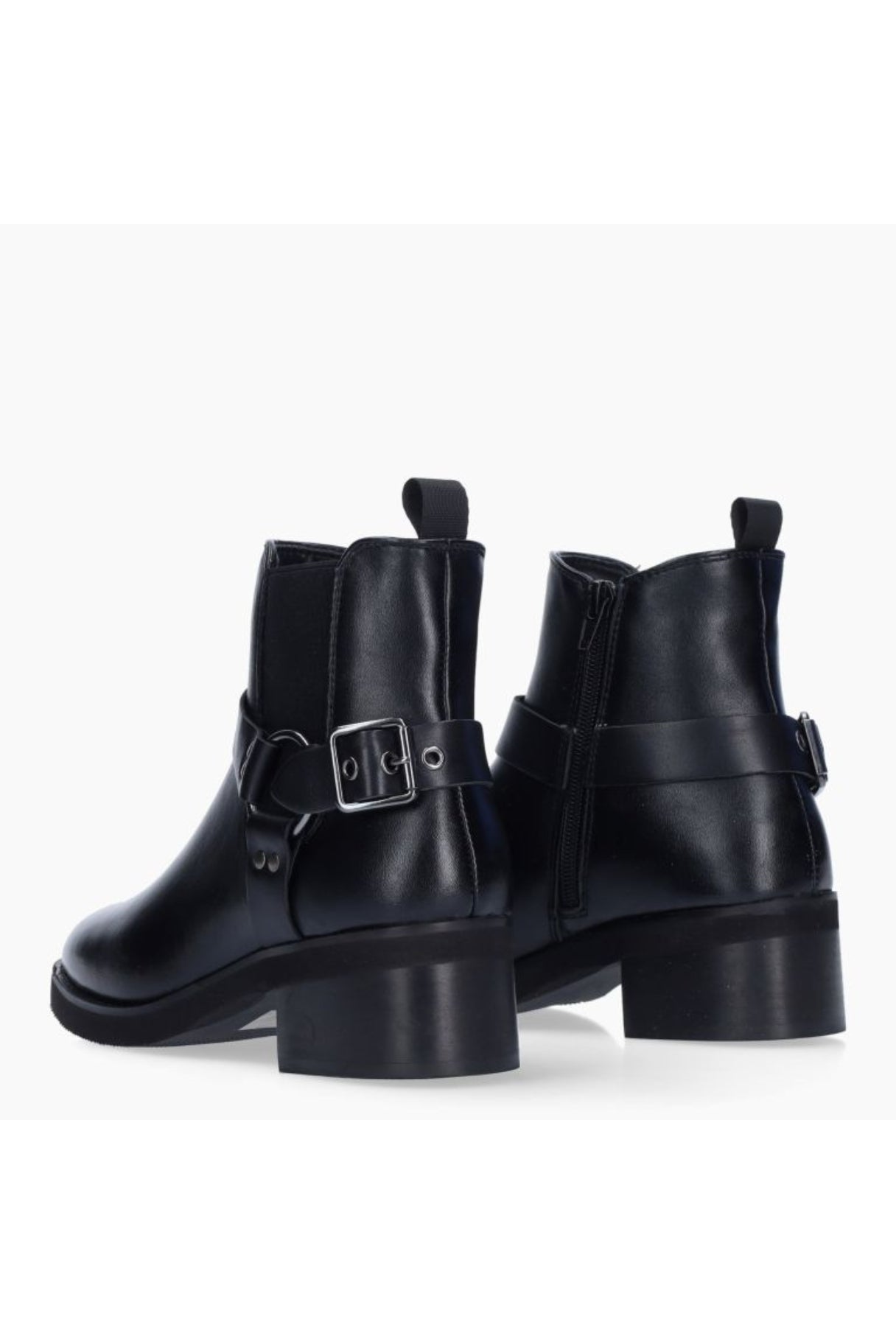 Bottines en cuit petit talon