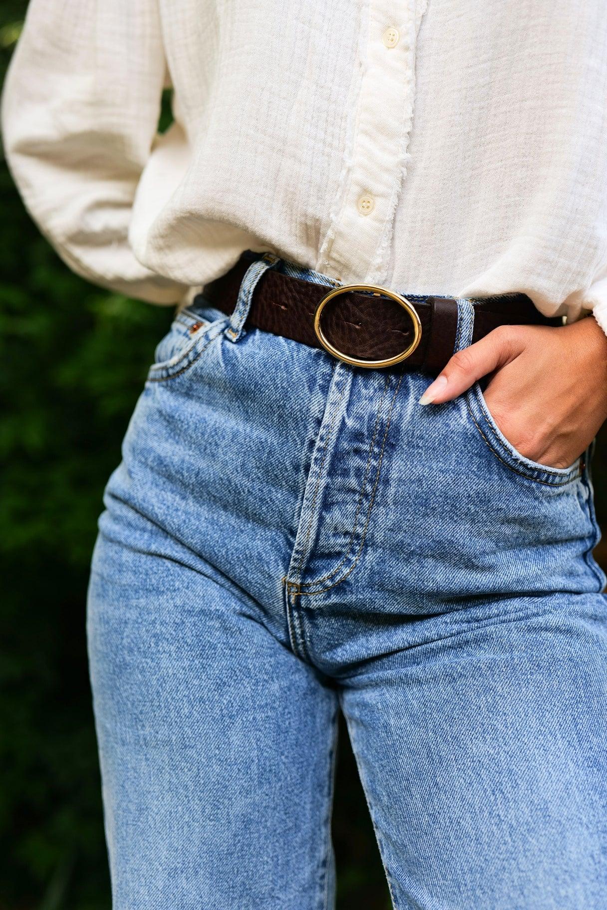 Ceinture artisanale en cuir marron avec boucle dorée ovale - Nappa maroquinerie