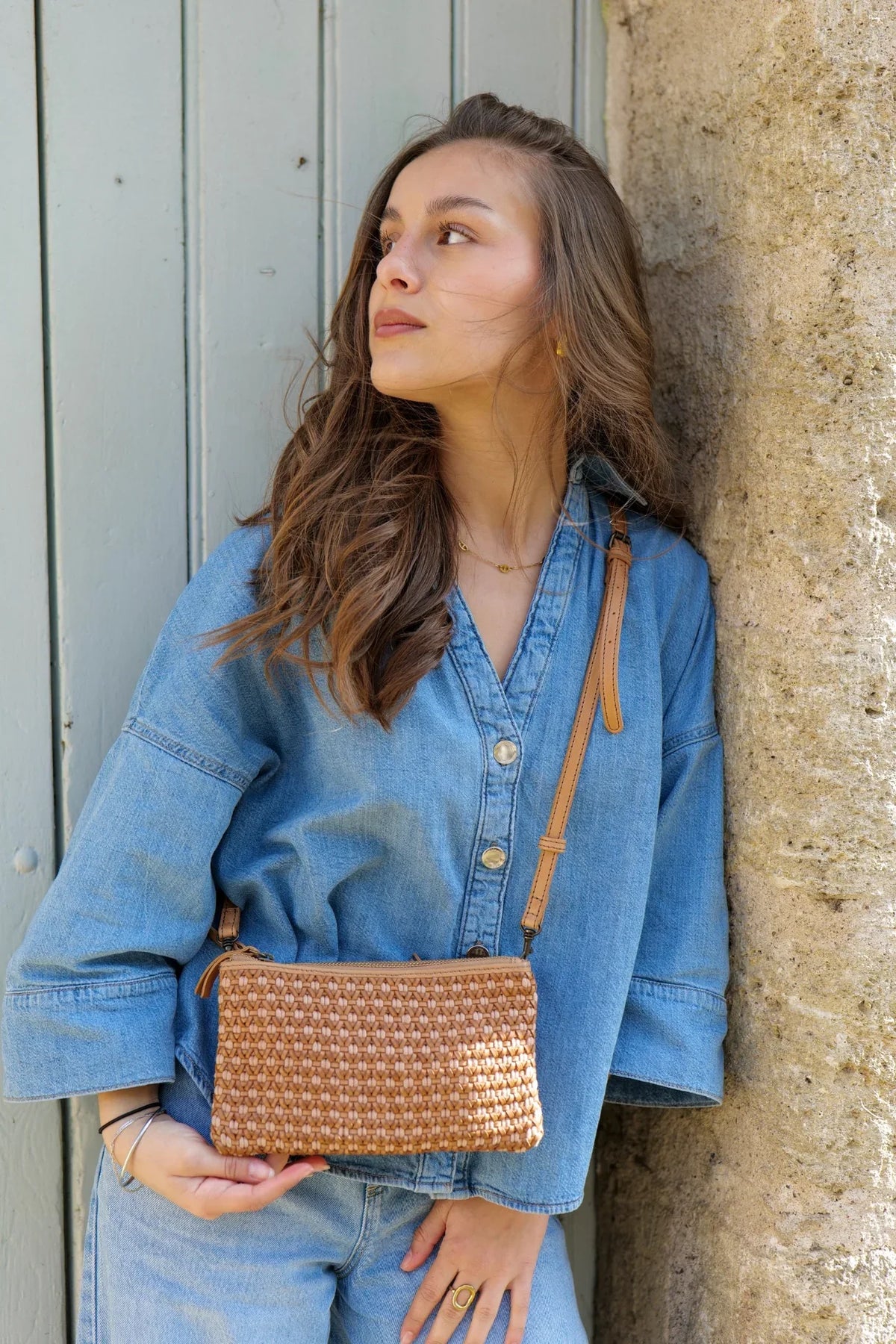Sac à bandoulière tressé Biba Mullen beige