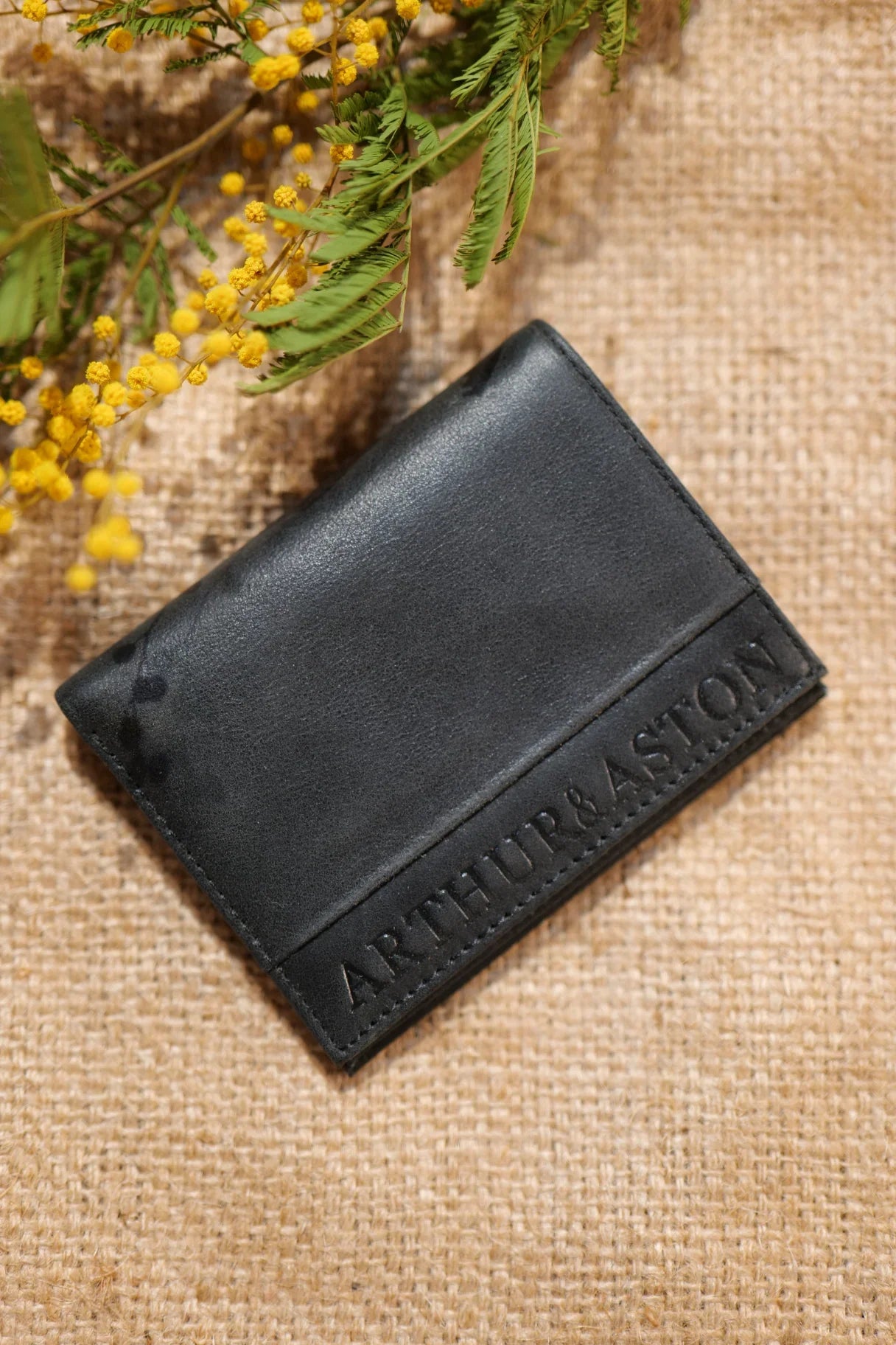 Portefeuille en cuir Arthur & Aston noir