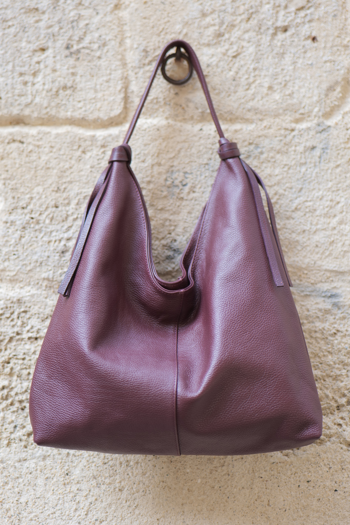 Elena – Grand sac hobo en cuir grainé italien