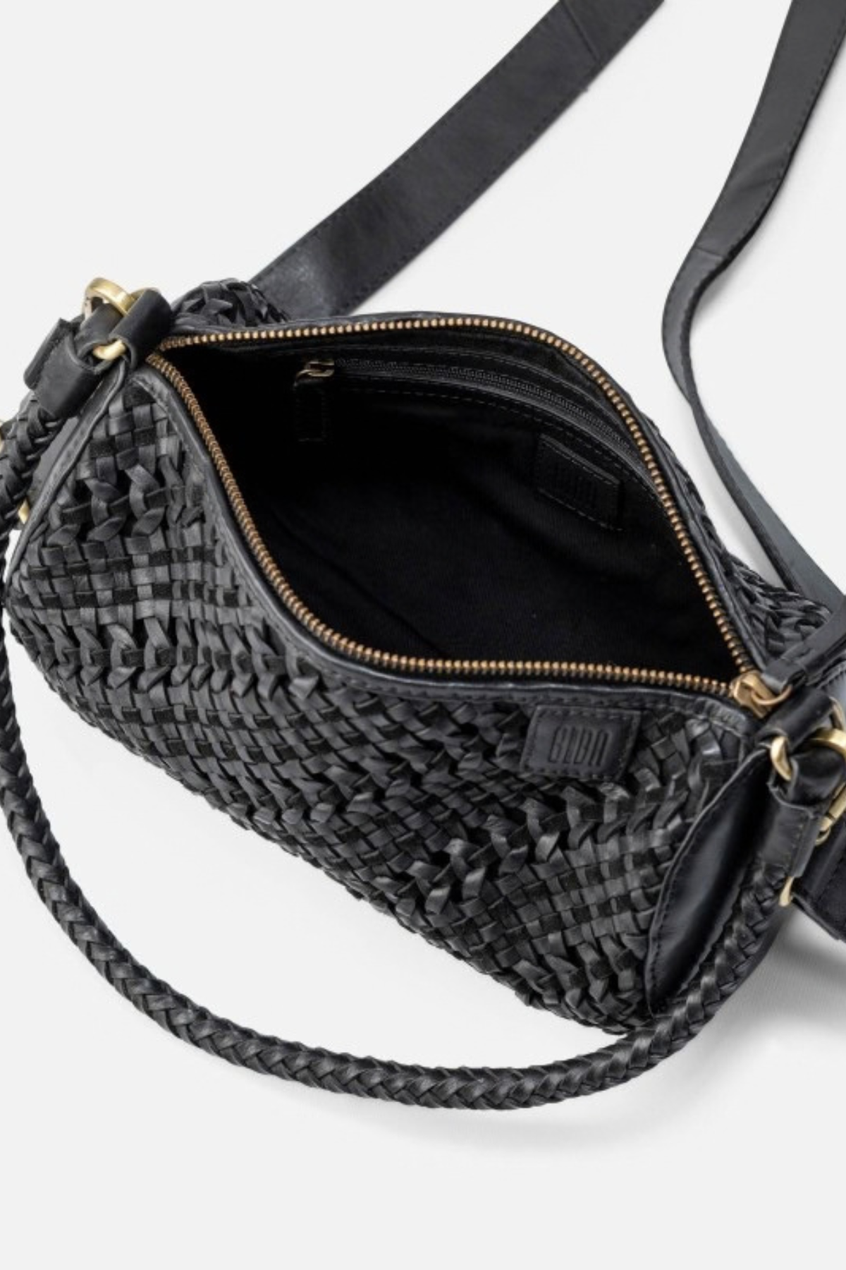 Intérieur du sac Selma Biba ouvert : poche zippée et doublure coton