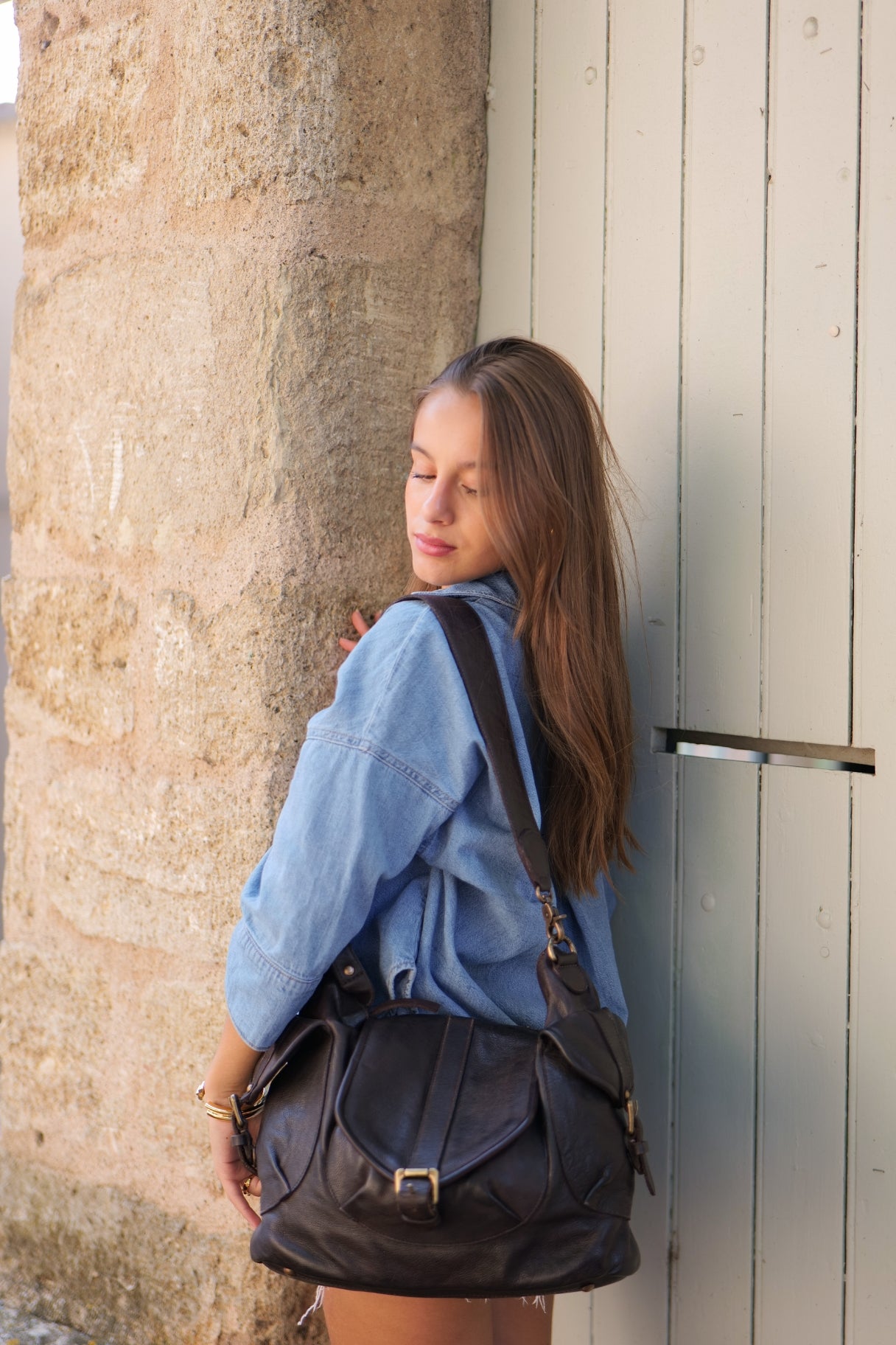 Sac besace Clint CLT1L en cuir lavé – look vintage et format généreux