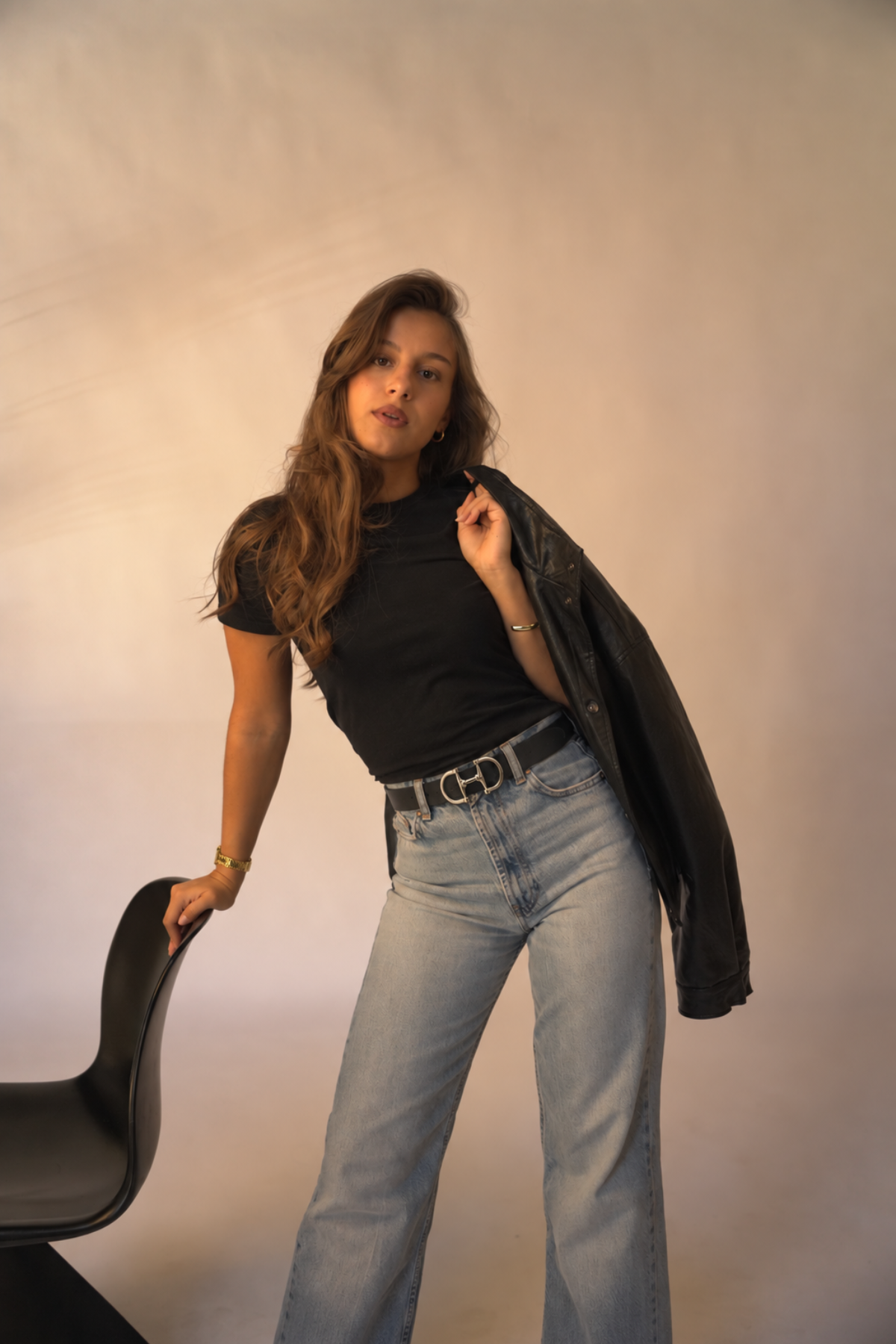 Ceinture Jeanne – cuir noir, boucle mors argentée