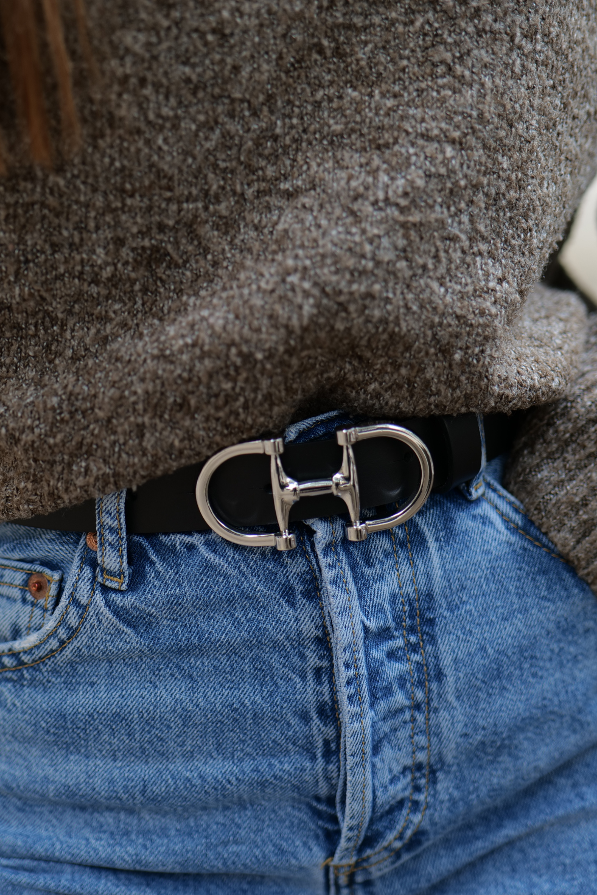 Ceinture en cuir de vachette Cavalière avec boucle équestre argentée Nappa Maroquinerie