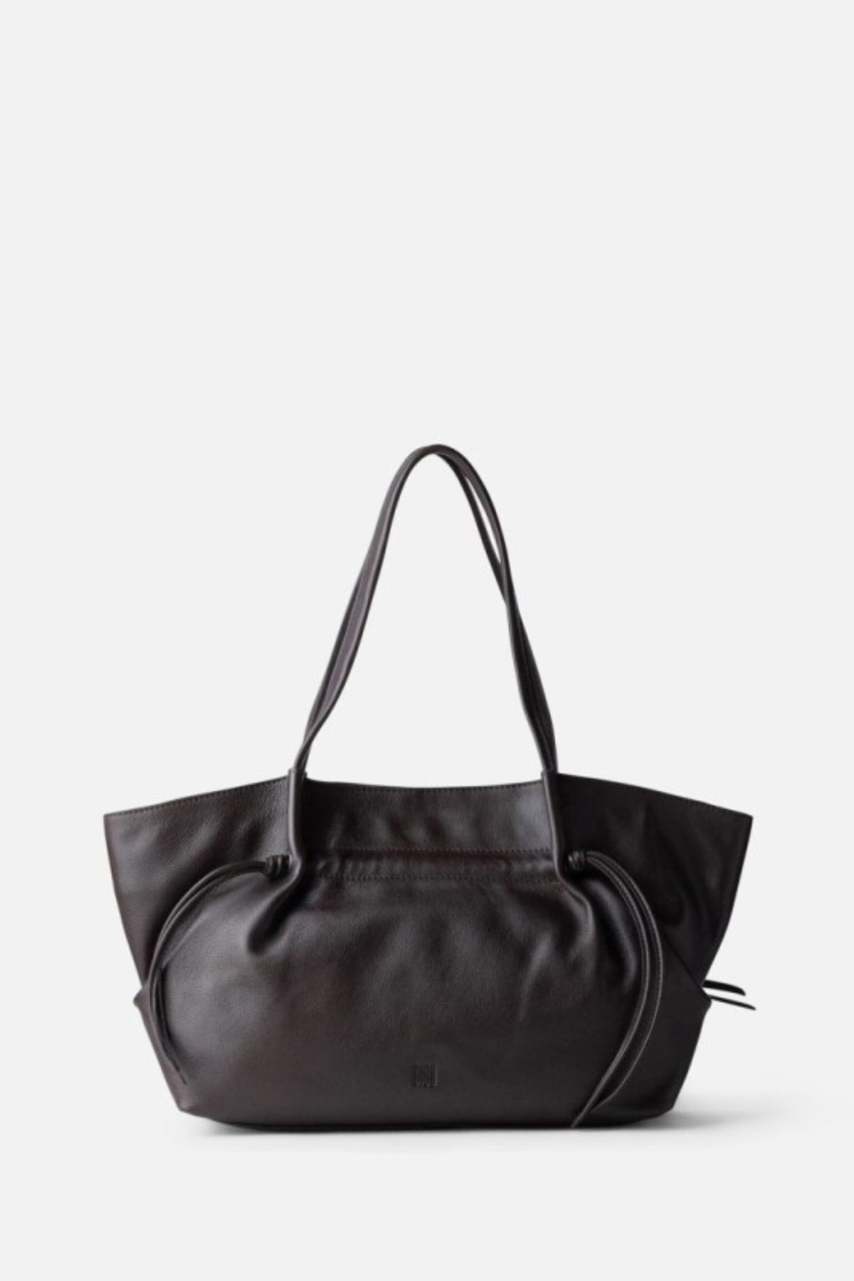 Grand sac cabas en cuir aubergine Biba Brumley, vue de face, anses longues en cuir