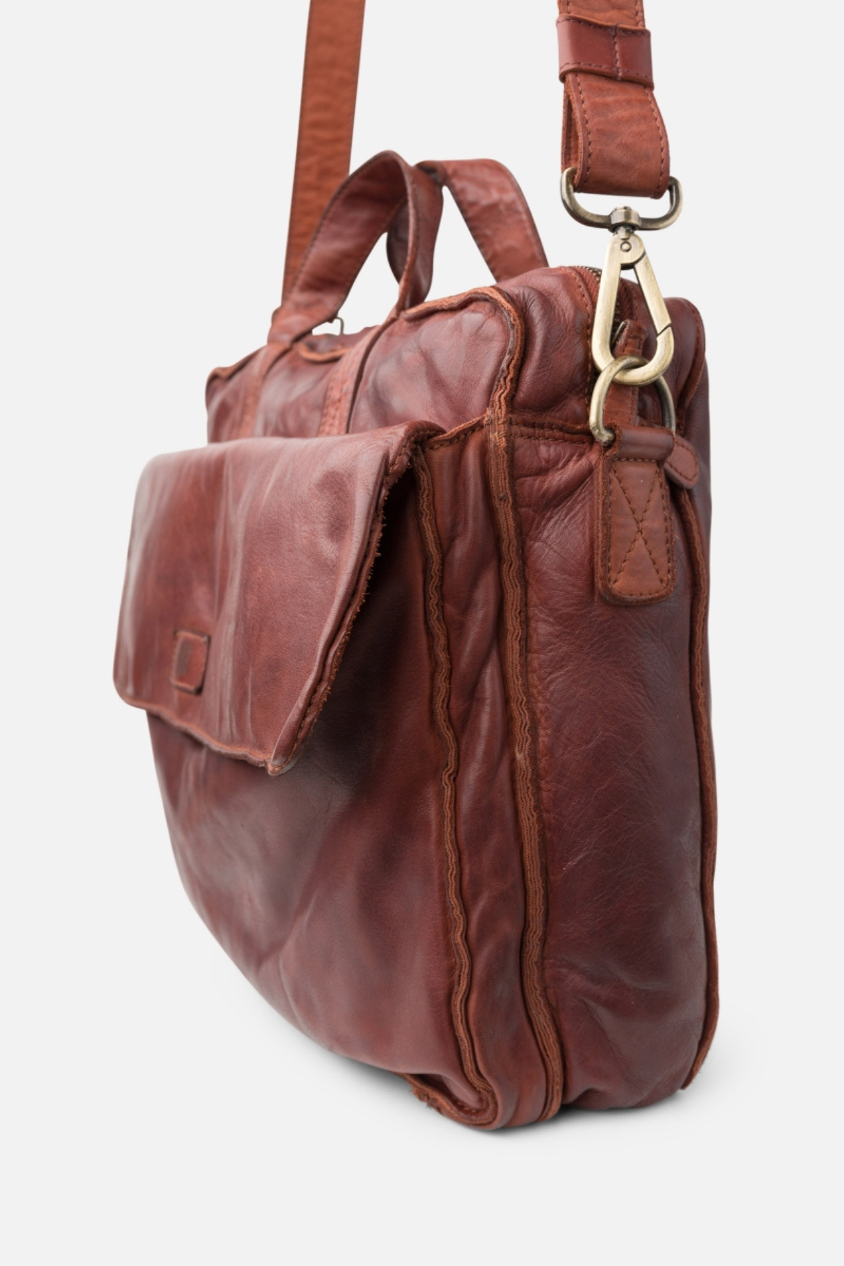 Détail de la bandoulière réglable du porte-documents BIBA Alex ALE2L