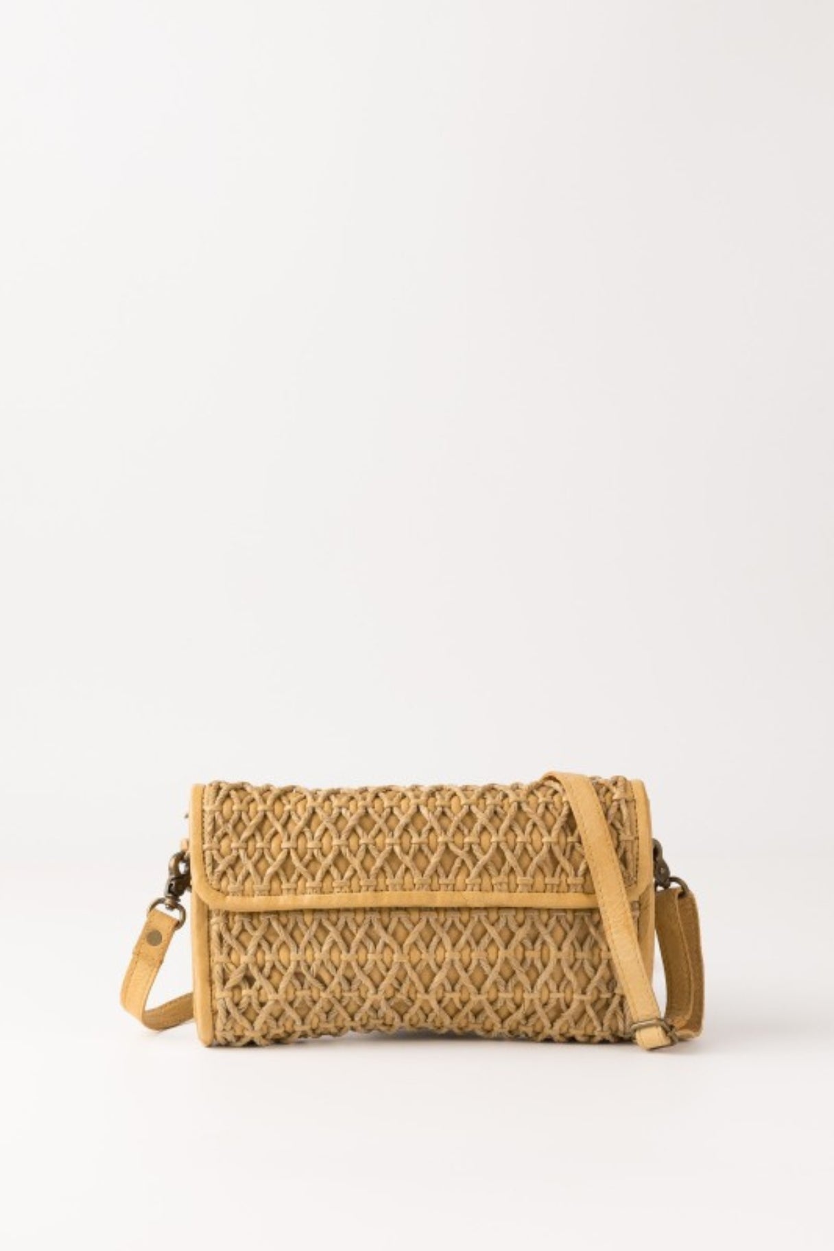 Sac bandoulière BIBA Nekimi en cuir tressé crochet jaune moutarde