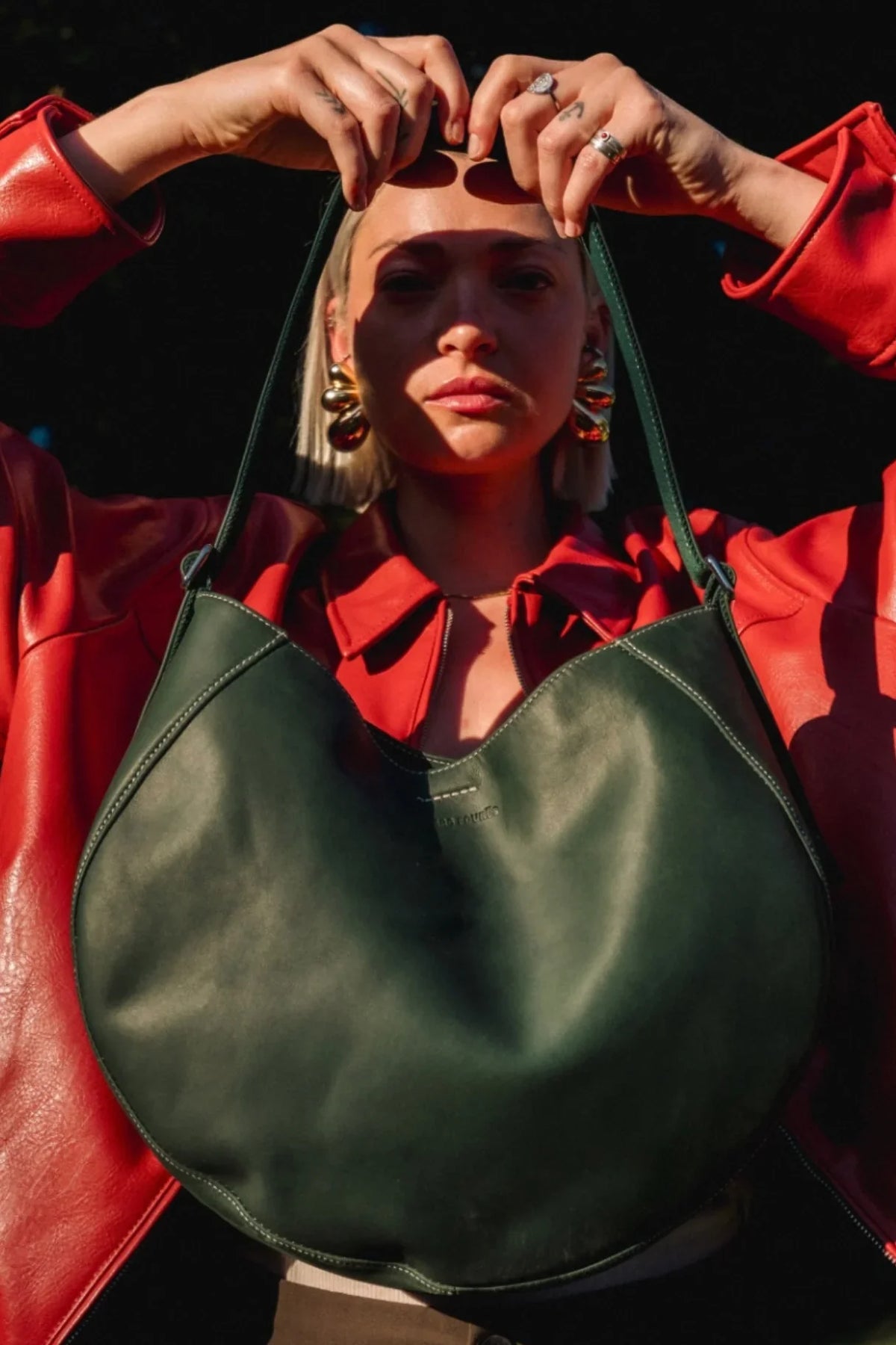 Le sac Etna Ateliers Fourès couleur vert foncé
