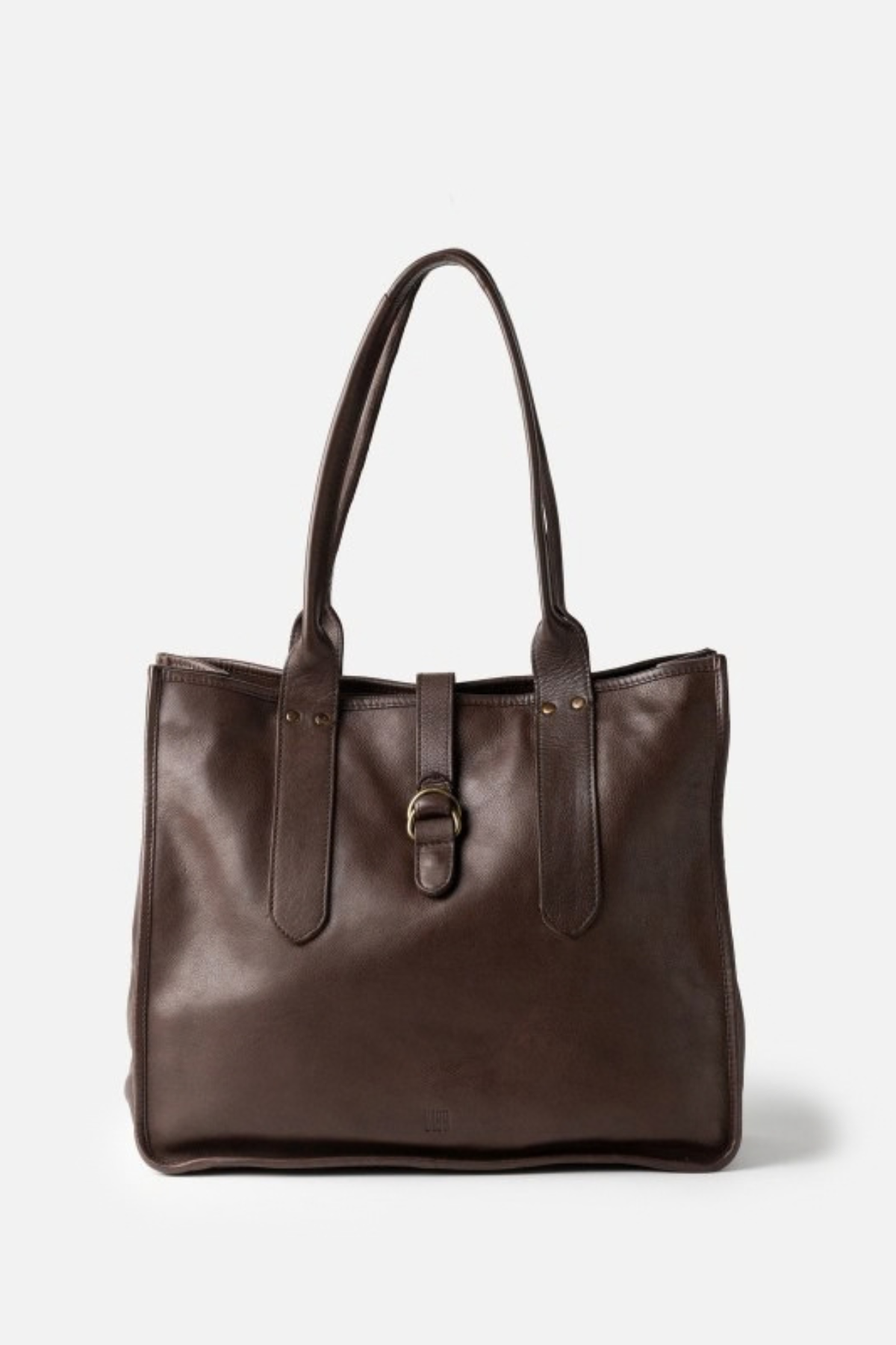 Grand cabas Rushville Biba réf. RUE1L en cuir de vachette lavé marron, anses longues et patte à boucle laiton, 40 x 36 x 12 cm